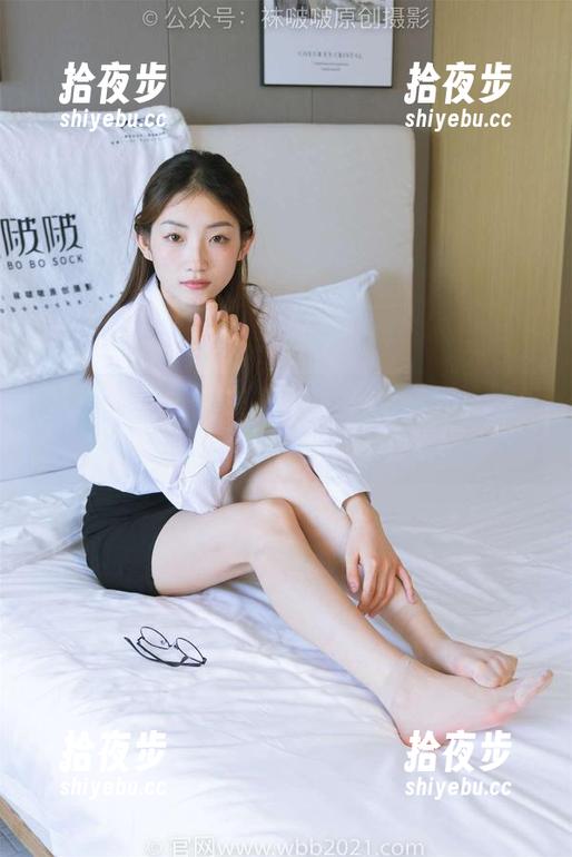 BoBoSocks袜啵啵-稚予 BoBoSocks袜啵啵 - 稚予的经典时刻:吊带豹纹黑丝作品合集,直击心灵