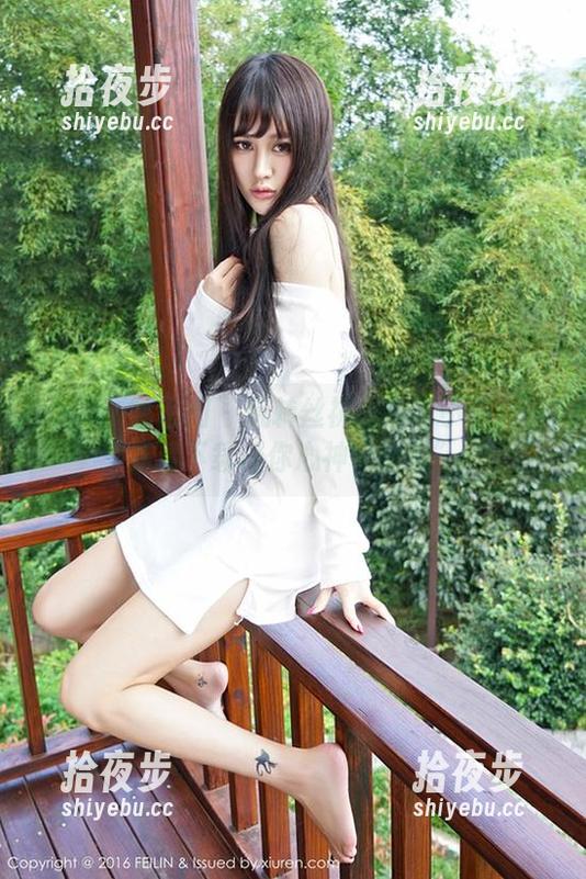 Feilin嗲囡囡-流氓小巫女 Feilin嗲囡囡 - 玩转丝袜:流氓小巫女的高清下载让你心神“游荡”