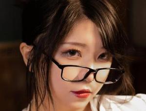 海滩上的Leah梓未，cos与套图的完美契合