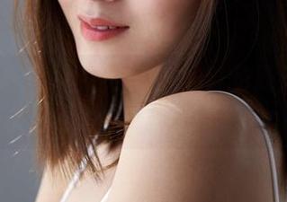MiiTao蜜桃社 – 米琪MIKI的夏天图集：汗水与幻想同框的绝妙Combo
