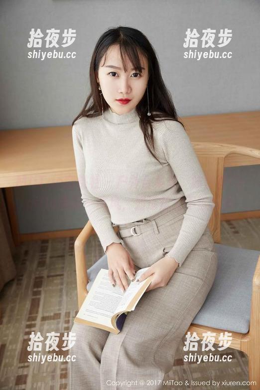 MiiTao蜜桃社-陆萱萱Cecilia MiiTao蜜桃社 - 户外合集里,陆萱萱Cecilia真像一阵风,划过却又不留痕迹