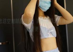 ROSI又拿出这空姐制服图包，真的是用无法抵挡的魅力，让人想要更多。