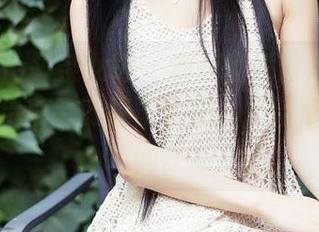 TouTiao头条女神 – 奥莉悦悦的居家原图，现今治愈系的经营大师，连窗帘都是潮闻。