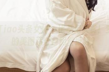 TouTiao头条女神 – 比基尼大赏！梦心玥的美图适合自用壁纸吗？