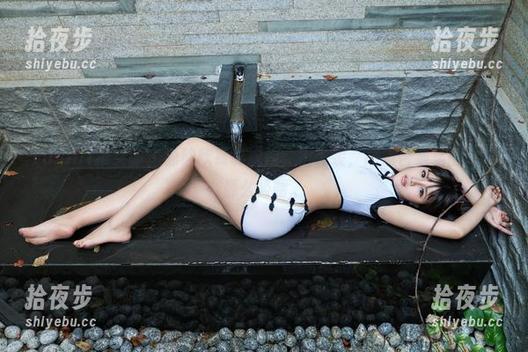 TuiGirl推女郎-夏婉婉 TuiGirl推女郎 - 静静欣赏夏婉婉,护士装,高清合集里面就是那么吸睛。