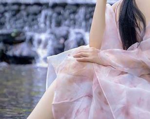 Xiuren秀人网 – 雯大王susie的红裙浪漫，无圣光更显风情的套图