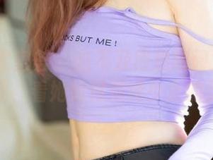 YouMi尤蜜荟 – 迫不及待想翻阅尤妮丝最新图集，看她如何演绎少女的灵性。