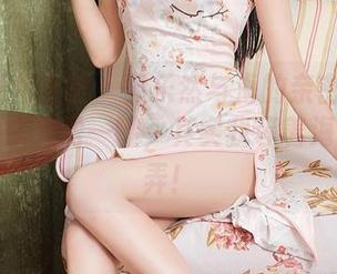 YouMi尤蜜荟 – 黄乐然与海的亲密接触写真，分享只需一键，其实我等着海水来捉弄！
