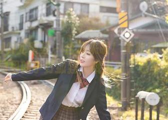 YouMi尤蜜荟 – 合集来啦！黄歆苑带你看校园里的小野狐狸，哦不对，是写真！