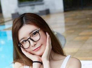 YouWu尤物馆 – 这不是你的校服，这是一场婕西儿jessie的写真集之旅！