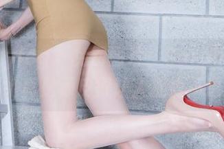 beautyleg – 免费图片：Sarah，少女？她真是顽皮得让人捉摸不透。