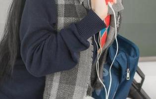izumi泉桃子的私房美图，护士服能否透明到不？哈哈，来看看吧！