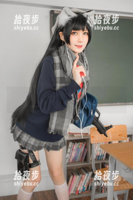 izumi泉桃子 izumi泉桃子的私房美图,护士服能否透明到不?哈哈,来看看吧!