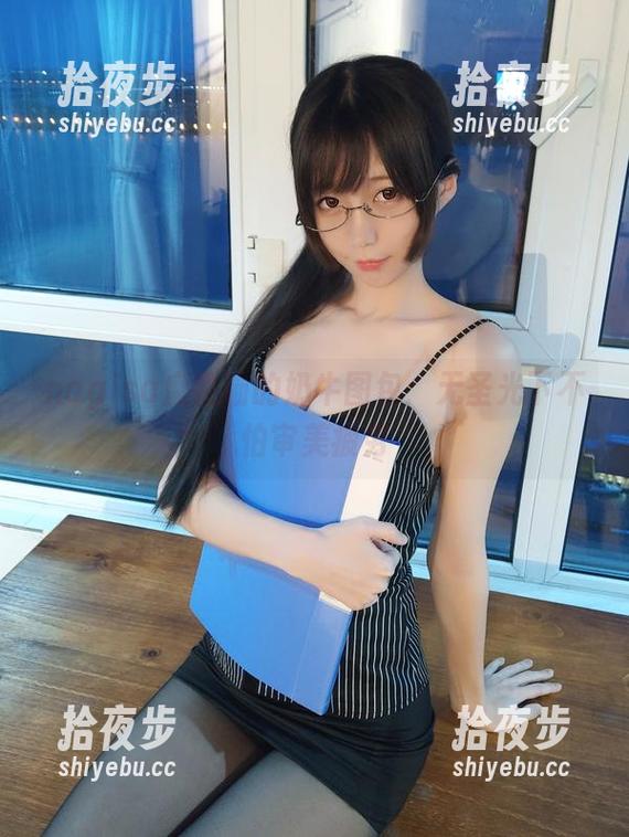 nagisa魔物喵 nagisa魔物喵的奶牛图包:无圣光下不怕审美疲劳
