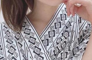 けん研探测裤里丝，在线美图一览无遗