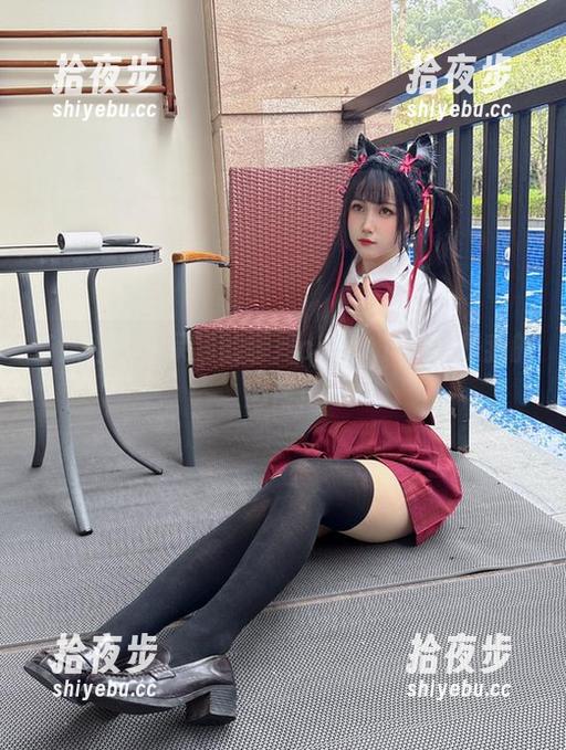 不呆猫 当然得有不呆猫的御姐cos,下载就是我的态度!