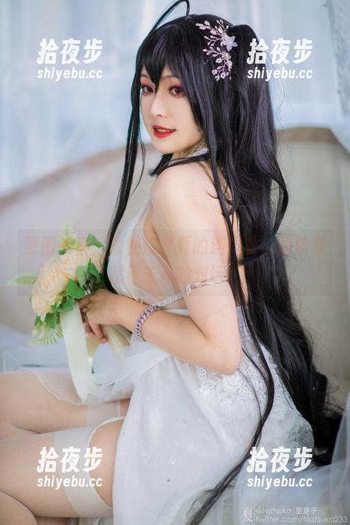 你夏夏 原图如窗,透视你夏夏的连体衣,图集里藏着未竟的对话!