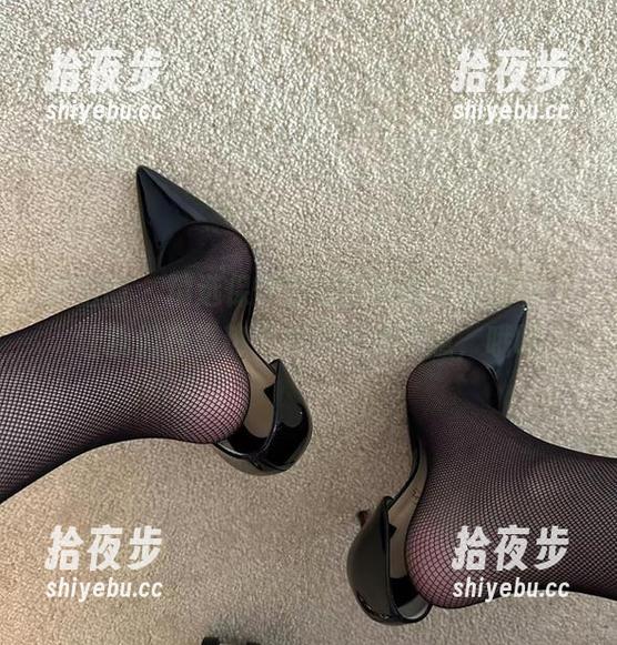保守的二舅妈 微密圈 - 精选保守的二舅妈的夏日图包,让我们在炎热中找到一点凉意,哦嘿