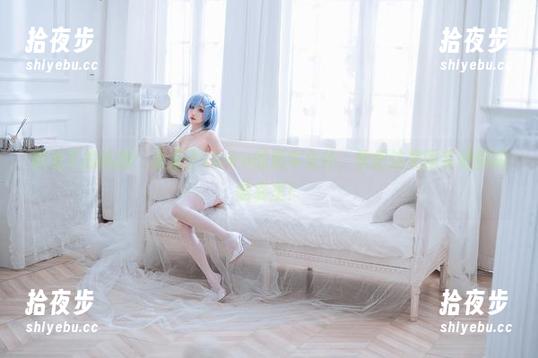 凉凉子rioko 阳光下的私拍:凉凉子rioko的奶牛女仆,快把这美图装进你的脑袋里!