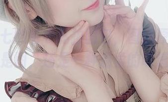 名濑弥七的毛衣私拍图包，图像原来不仅仅是图，还是一种温柔的味道。