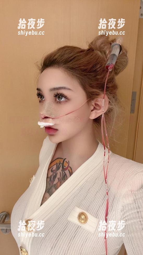 奈斯希希 微密圈 - 这就是奈斯希希的豹纹全套,图集让人想聊点啥,唔,没啥想法。