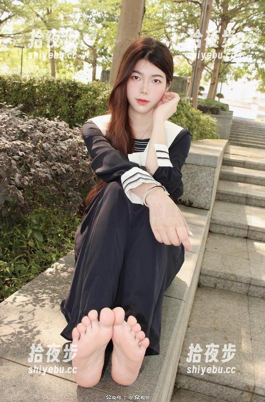 小众视觉-小薯条 小众视觉 - 小薯条的御姐写真,图片功力秒杀小学生的涂鸦!