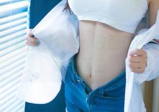 尤果网 – 陈怡曼驾到，校服在这个资源里绽放新生