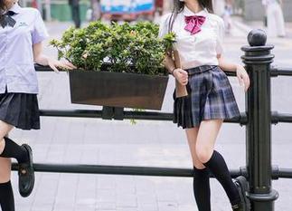 尤蜜荟 – 万能运动，果儿Victoria给你提供高清资源，可别以为只是秀身材哦。