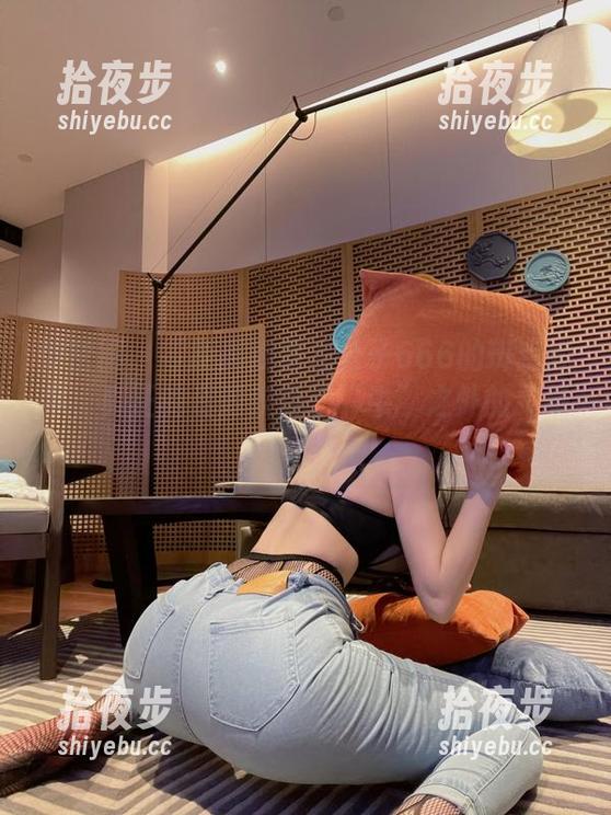 左公子666 微密圈 - 零距离观察左公子666的斑点奶牛,真正的资源来自于“牛”之外的灵感!