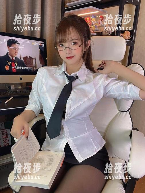 微密圈 - 免费送上——图册里的张思允nice，浴缸是她的舞台，水花四溅？