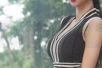 微密圈 – 徐珺大哥的连体衣合集：这衣服是要上天吗？