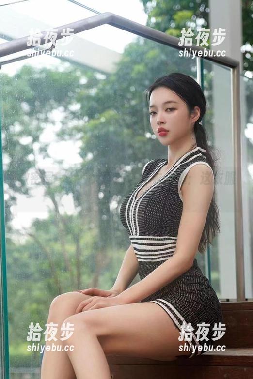微密圈 - 徐珺大哥的连体衣合集：这衣服是要上天吗？