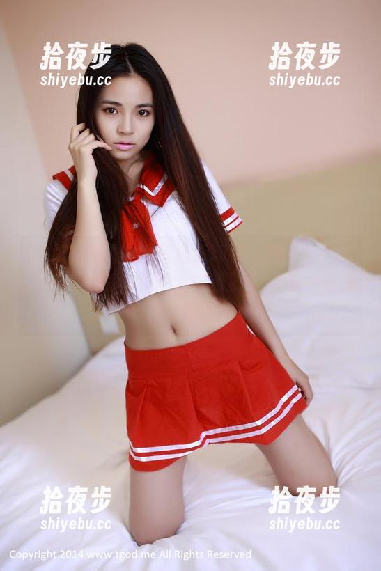 推女神-施忆佳 推女神 - 想说这还是我印象中的教室吗?施忆佳的高清套图,恍若时光倒流,充满了不知名的吸引力。