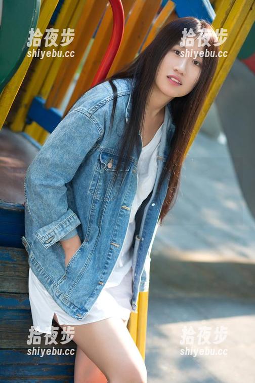 推女郎-谭冰 推女郎 - 呃,谭冰的“温柔”原图里,难道我看错了?这太像我理想中的日常了吧!