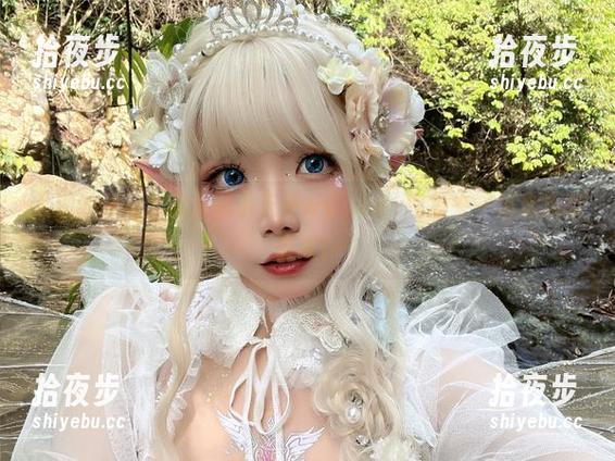 无颜小天使wy 大波的泳池水和无颜小天使wy,cos图集来一场欢乐的碰撞!