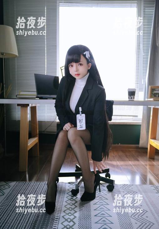日奈娇 原图在线,日奈娇以柴郡魔术师的身份登场,让我们飘到哪个维度?