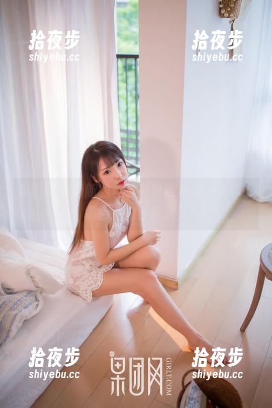 果团网-黄歆苑 果团网 - 最新的黄歆苑粉色系列,许你一场色彩的小狂欢!