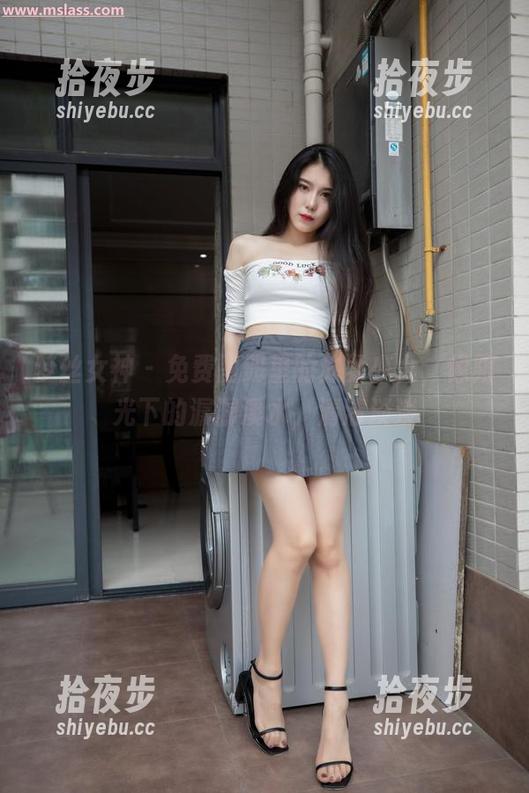 梦丝女神-苏柔 梦丝女神 - 免费图册里的苏柔少女,像阳光下的潺潺溪水,清清淡淡