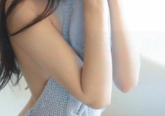 模范学院 – 文芮jeninfer的女孩私拍合集：放飞自我，释放心灵