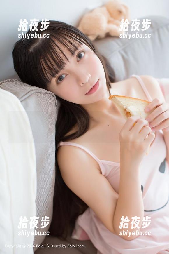 波萝社 - 柳侑绮的礼服合集，与其花钱，不如先来免费瞧瞧