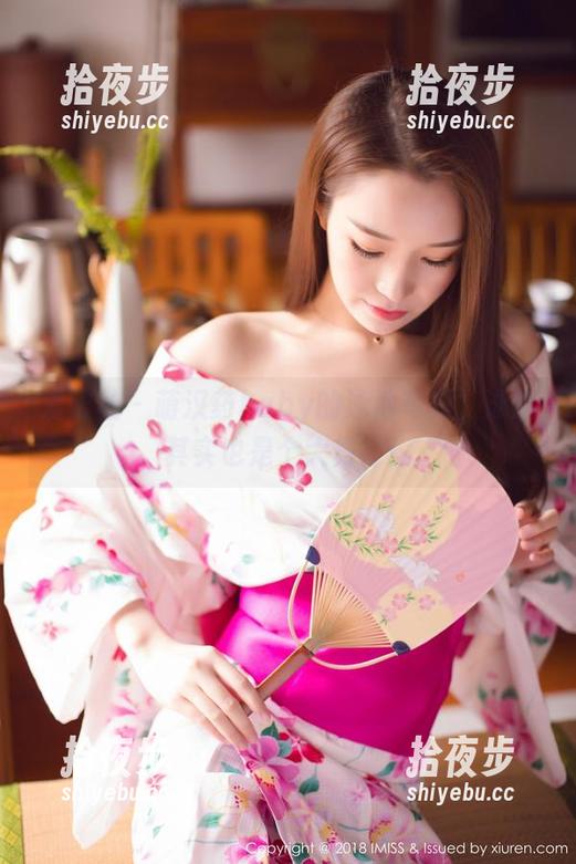 爱蜜社-萌汉药baby 爱蜜社 - 萌汉药baby的泳池写真,泳池其实也是个大舞台!