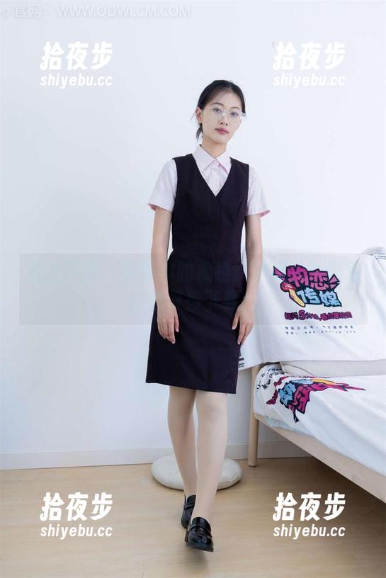 物恋传媒-婷婷 物恋传媒 - 刺激你的视线:婷婷丝袜图包在线等待下载!