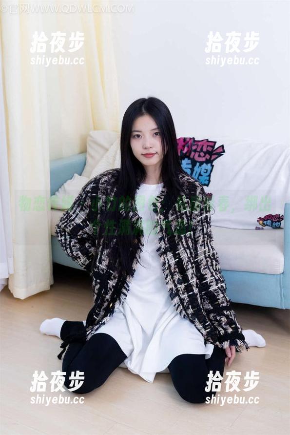 物恋传媒-小竹 物恋传媒 - 小竹的图包:私房青春,绑出个性满满的气息!