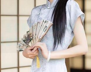 秀人网 – 当卓琳妹妹_jolin遇上家里的懒猫：一场愉快的高清摄影之旅，原图欣赏