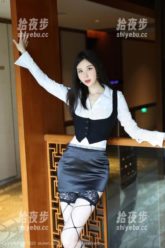 秀人网-唐安琪 秀人网 - 网球少女唐安琪,放下二次元只在网盘等你来回味