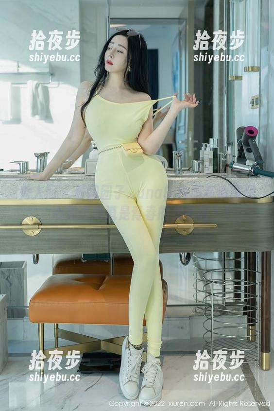 秀人网-团团子_una 秀人网 - 看团团子_una的校服高清图册,心想这难道是青春的代名词?!