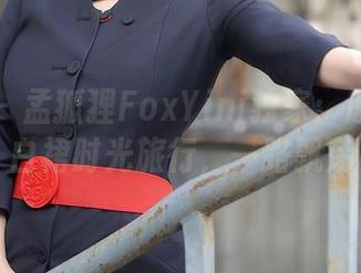 秀人网 – 孟狐狸FoxYini独家：原图里的白裙时光旅行，一路飘荡