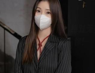 秀人网 – 校服搭配小逗逗，绝对无圣光的图集，别说我没提醒你！