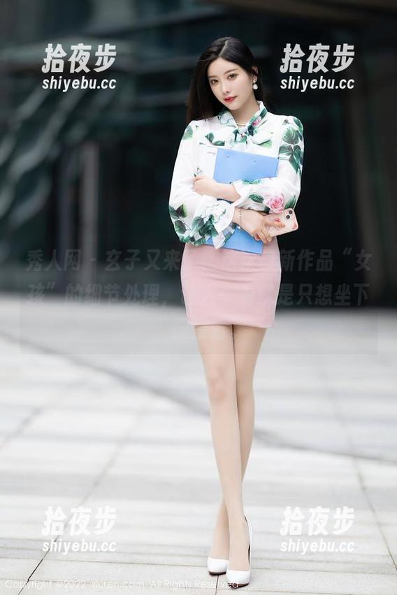 秀人网-玄子 秀人网 - 玄子又来了,这次最新作品“女孩”的细节处理,让人一看就是只想坐下、慢慢看。
