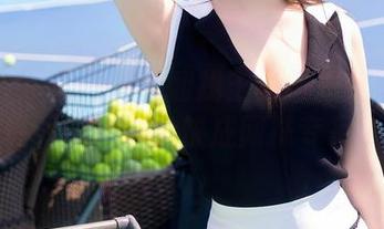秀人网 – 在网盘里翻找王雅姗是我的网袜写真，感觉自己快成网袜专家了。